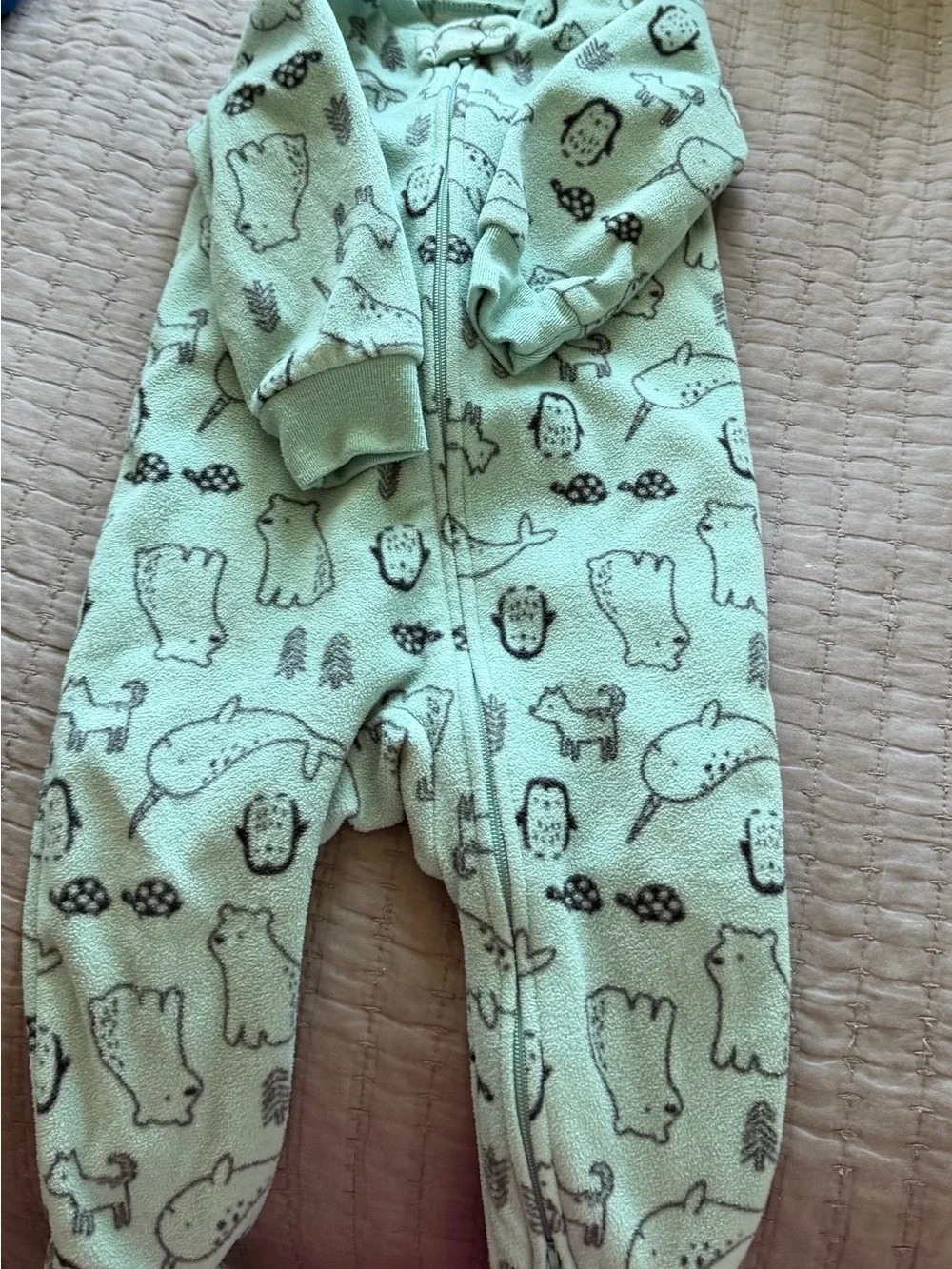 Lot of 6 baby boy jammies 6/9 months the Tigger one say 3 to 6 but they run big